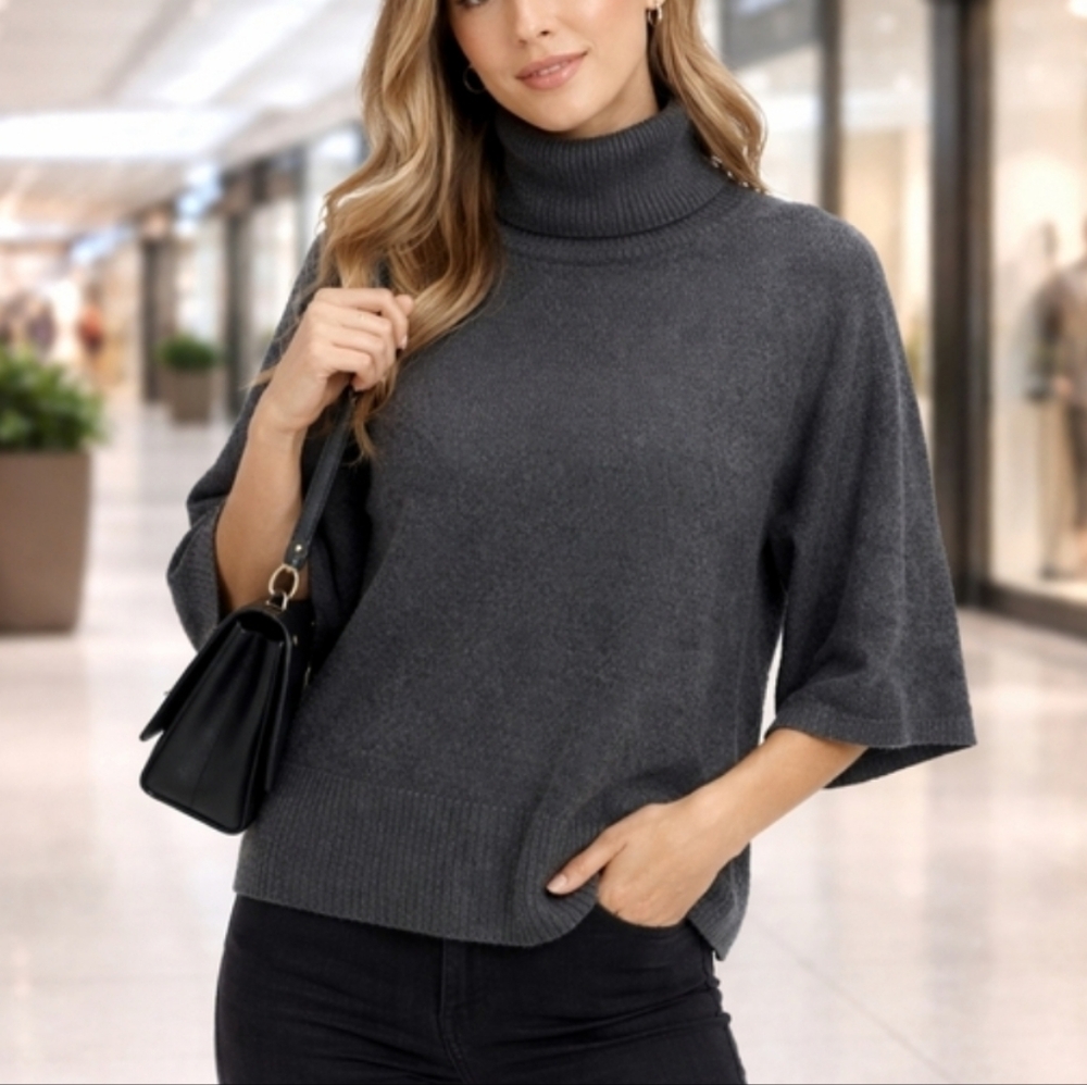 InCashmere 100% Cashmere Turtleneck Sweater Size M Dark Gray Women’s Luxury Knit